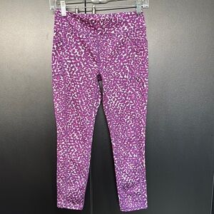 Reebok Full Length Mis waist, hip pockets, pink &  purple animal print athletic